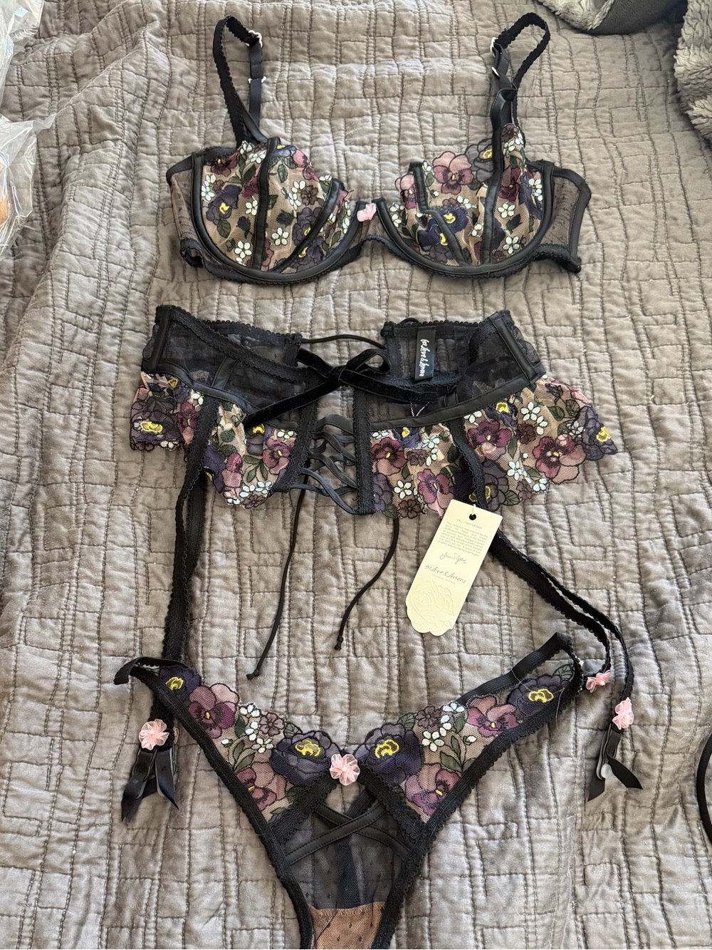 34C/S For Love & Lemons Floral Lingerie 3-Piece Set